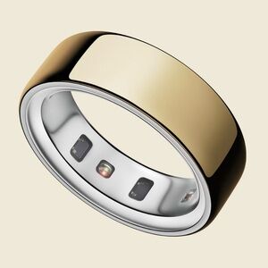 Oura ring 4 gold size 6 w box